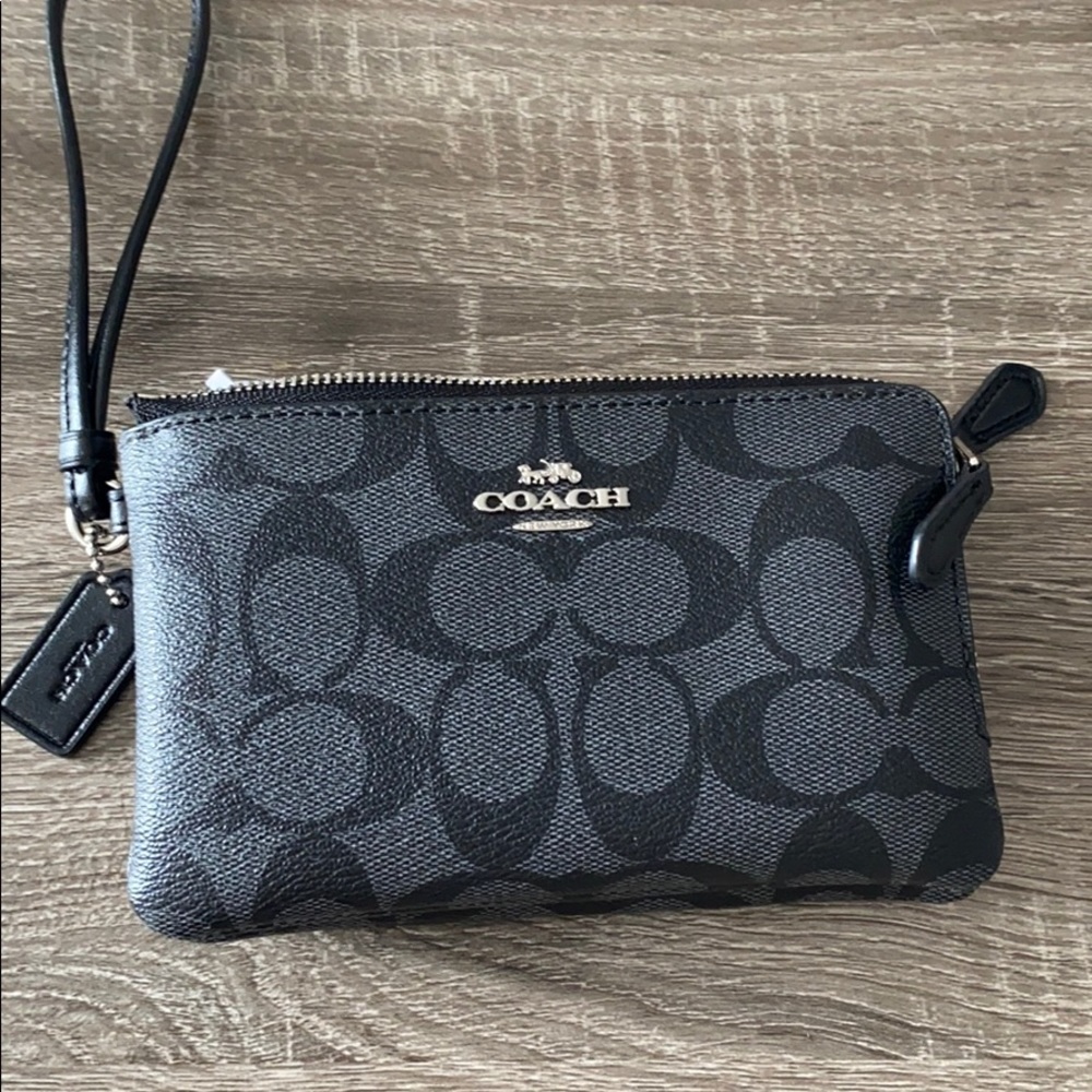Brand new never used Coach Wallet
